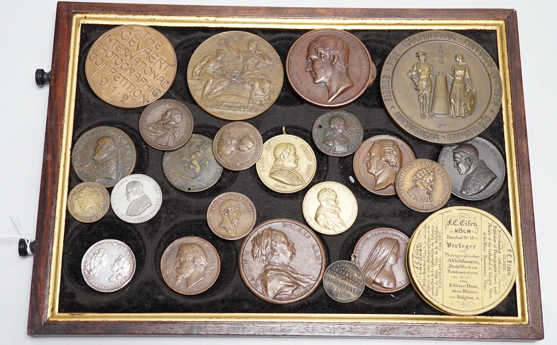 Foreign commemorative medals, 18th to 20th century –